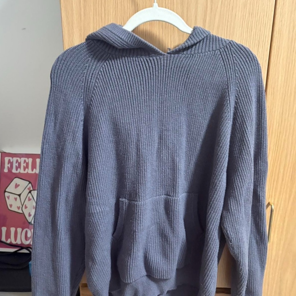Cozy Gray Hooded Sweater